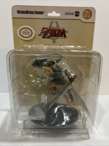 Link figure medicom ultra - link,