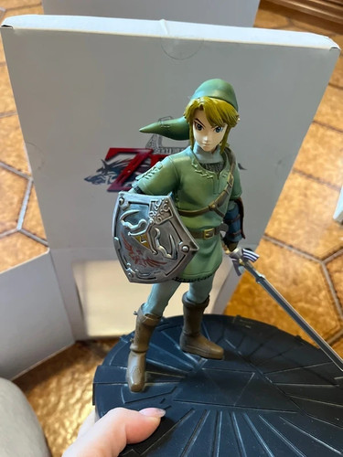 Action figure link twilight - action,